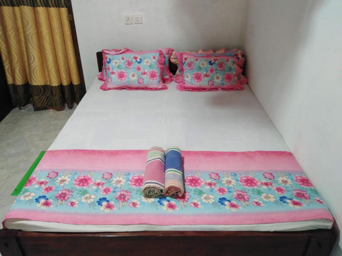 Deniyaya Guest House חדר תמונה