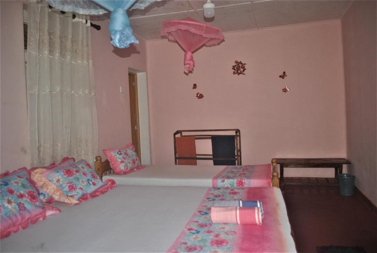 Deniyaya Guest House מראה חיצוני תמונה
